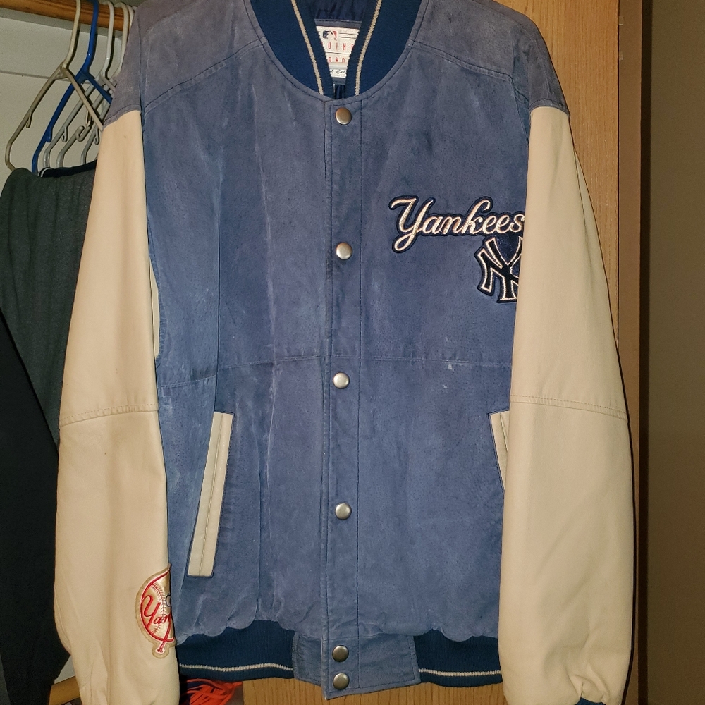 New york yankees leather and Suede Jacket XL.